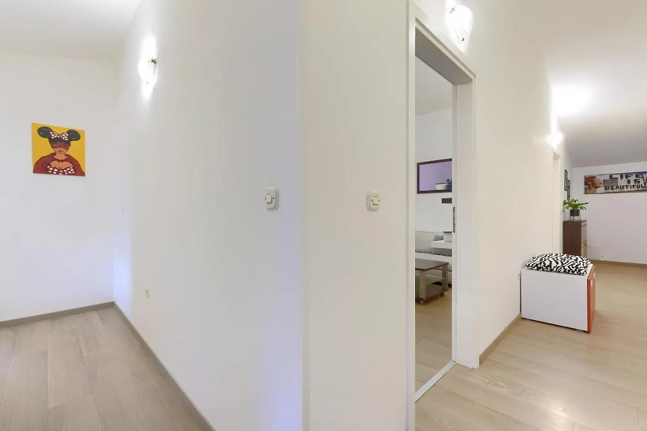 Homestay Pula 0*,  Croatia