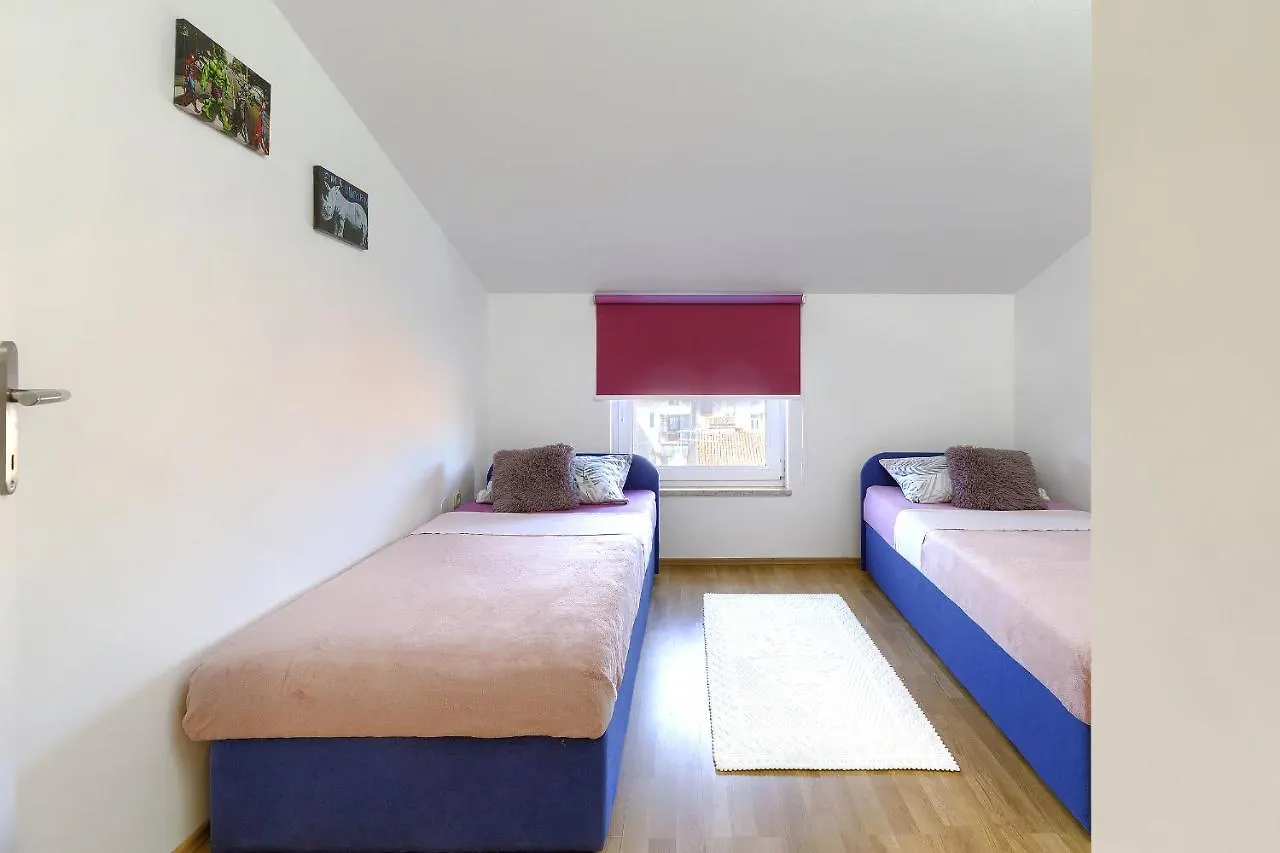 Apartment Homestay Pula Croatia